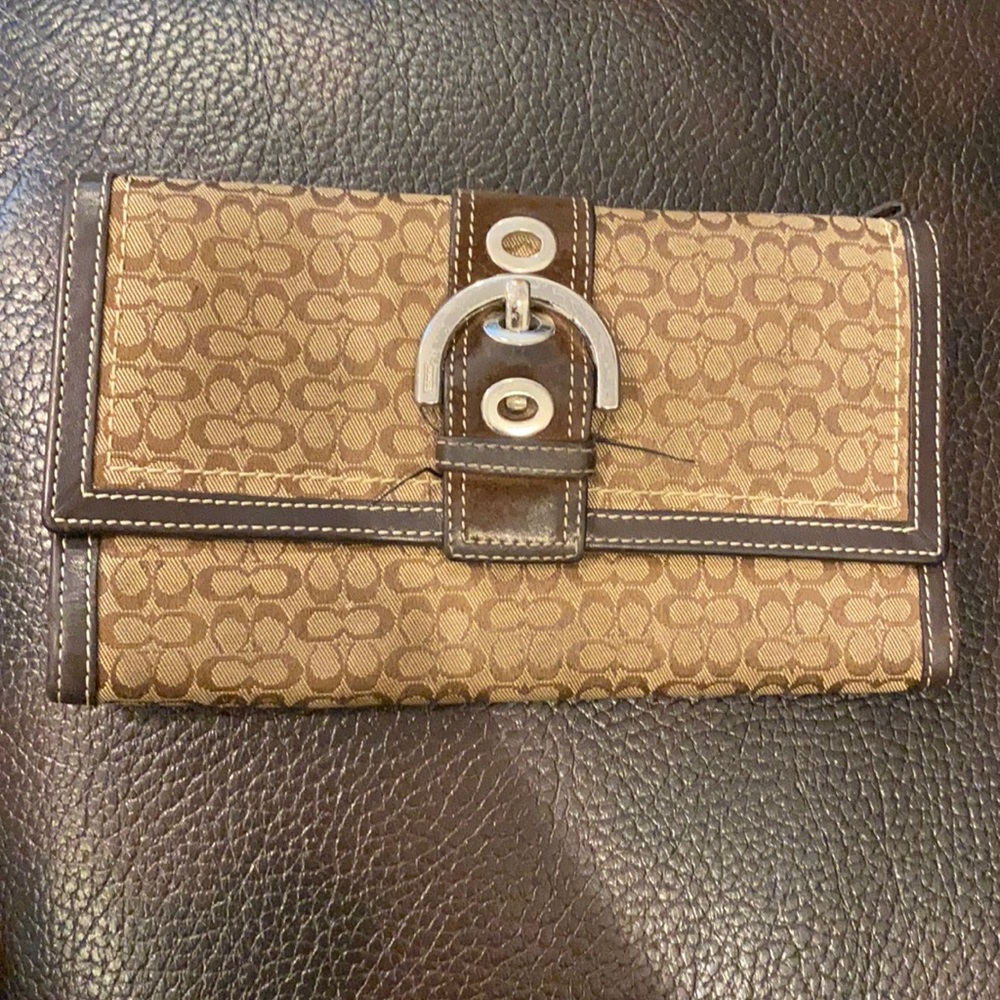 Coach Tri Fold Wallet